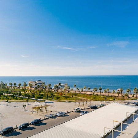 Your Beach Tower Batumi Bilik gambar