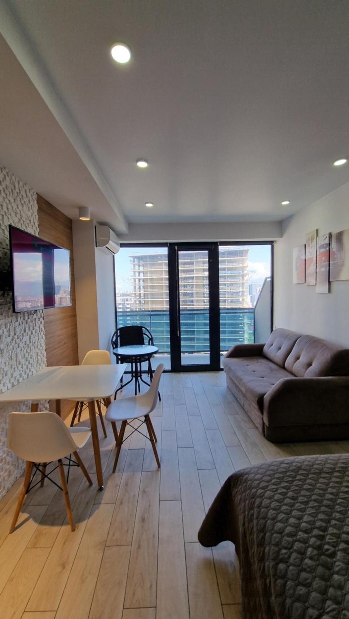 Your Beach Tower Batumi Bilik gambar