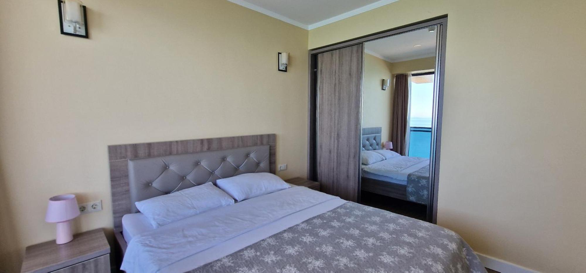 Your Beach Tower Batumi Bilik gambar