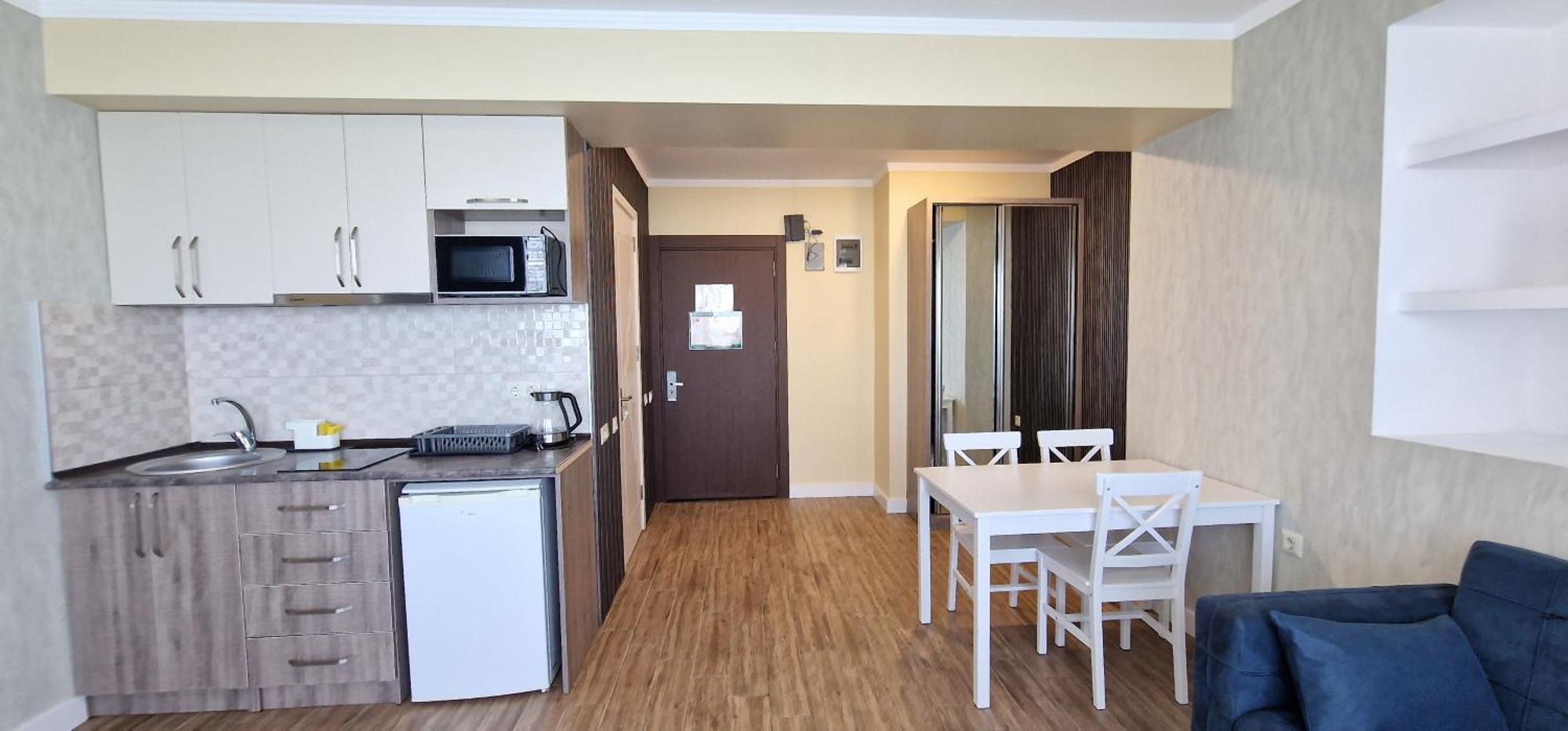 Your Beach Tower Batumi Bilik gambar