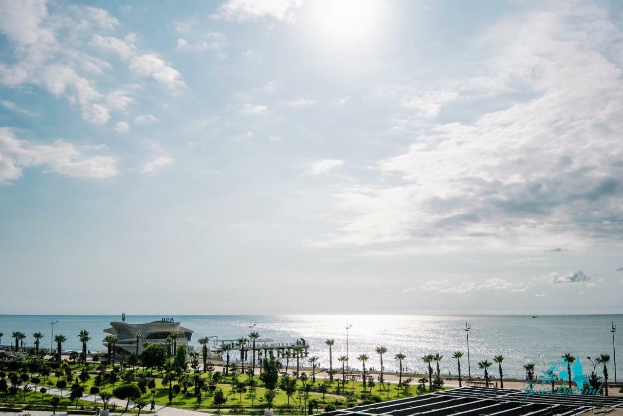 Your Beach Tower Batumi Luaran gambar